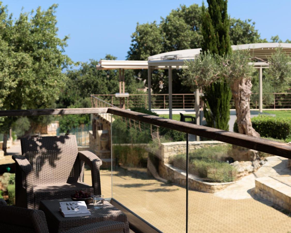 Villa Stolidi Mou Treehouse à Atsipopoulo Extérieur photo