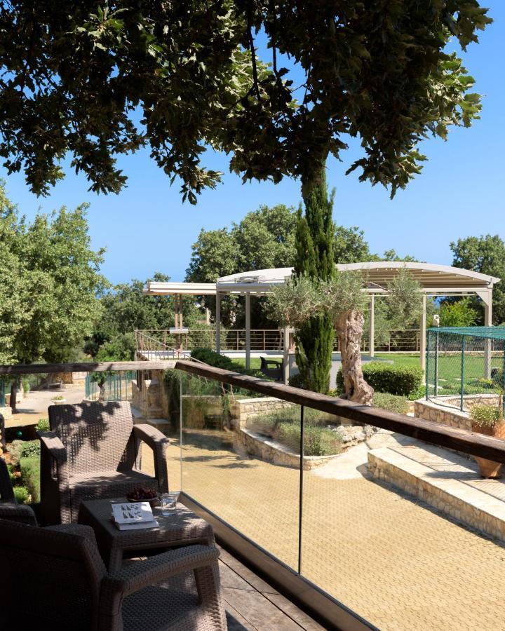 Villa Stolidi Mou Treehouse à Atsipopoulo Extérieur photo